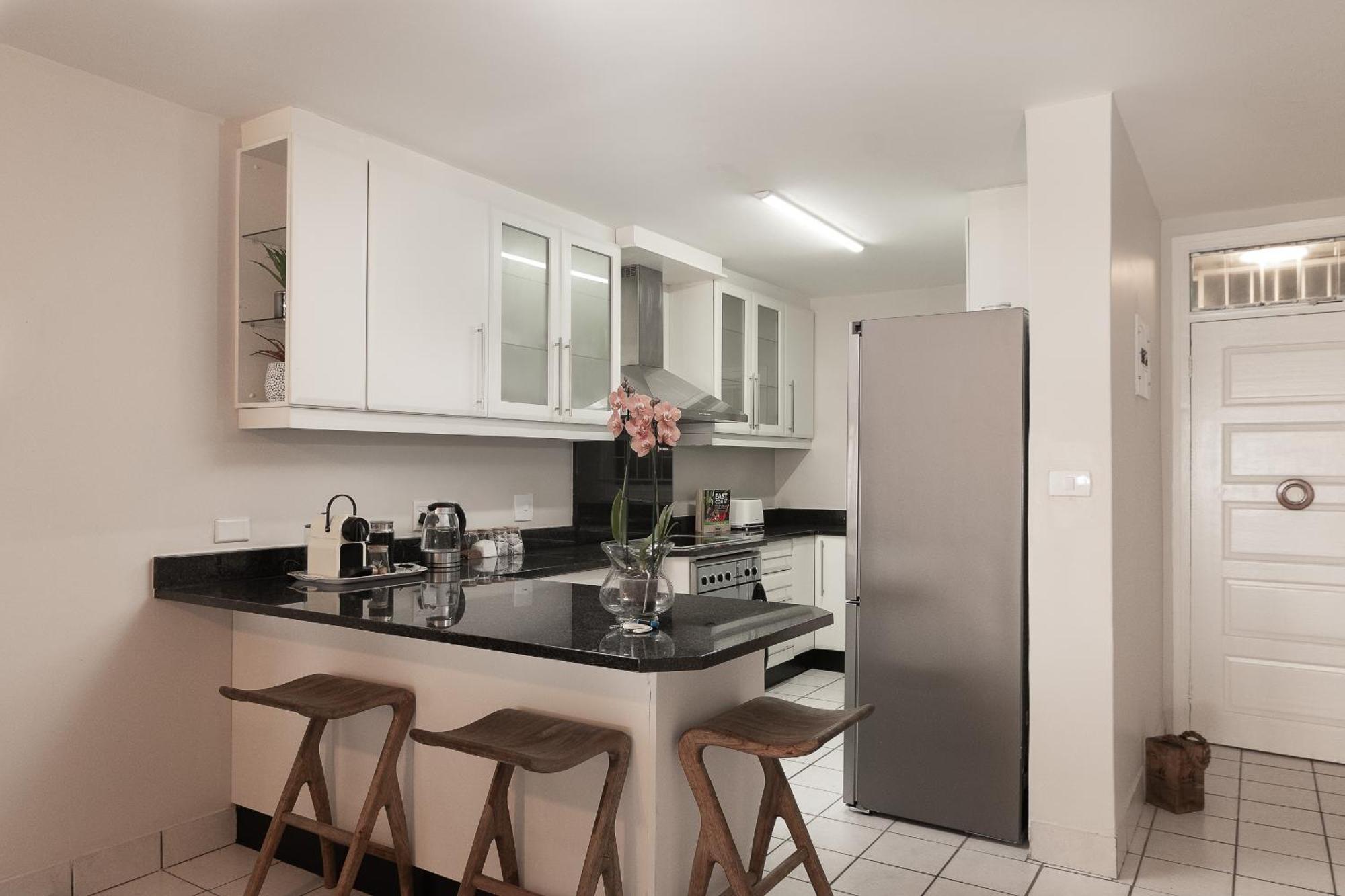 Skiathos At Beachfront Apartments In Shakas Rock Ballito Exteriör bild