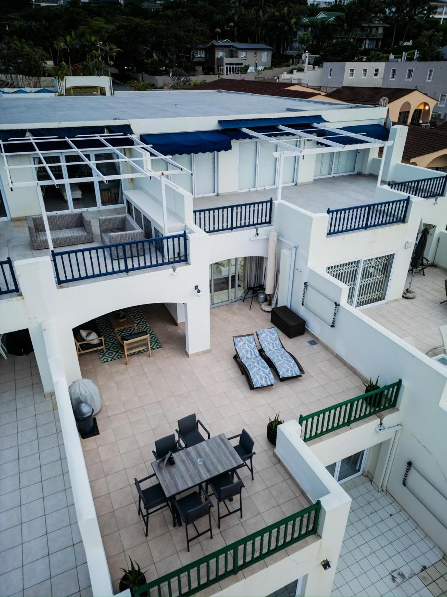 Skiathos At Beachfront Apartments In Shakas Rock Ballito Exteriör bild